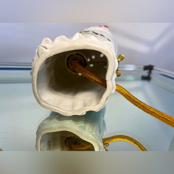 Victorian Style 1950s Era German Boudoir Perfume Lamp - Picture 7 of 12